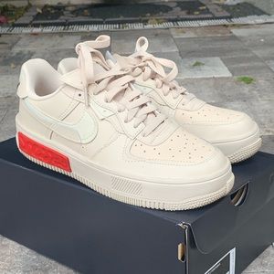 Nike Womens Air Force 1 Fontanka. Size 8.5 Pearl White. Leather and suede